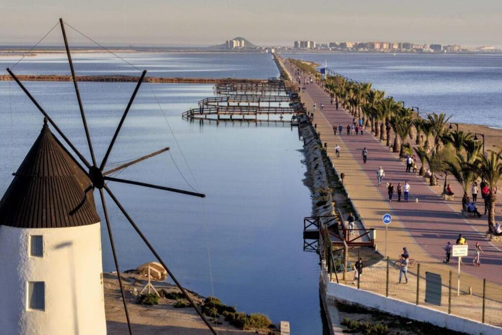 El Caprichito A 200 Metros De La Playa! *
